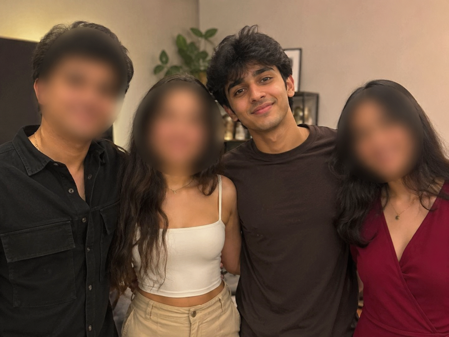 Blur Face in Photo Online